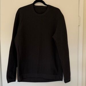 Lululemon Men's Black Sweater